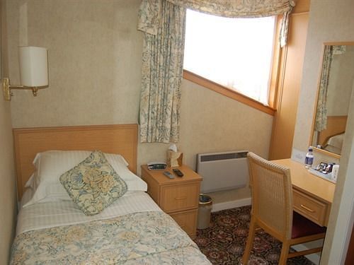 Whin Park Guest House Largs Εξωτερικό φωτογραφία